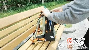 【就爱时尚】2022蜡笔推荐 篇三十五：开学前的小学生书包推荐——健康、时髦、舒适、高颜值儿童护脊书包