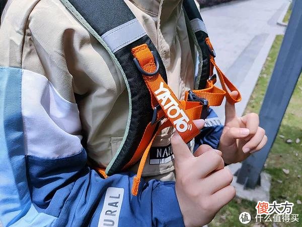 【就爱时尚】2022蜡笔推荐 篇三十五：开学前的小学生书包推荐——健康、时髦、舒适、高颜值儿童护脊书包