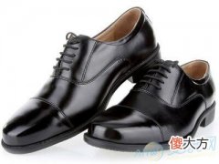 梦见黑色皮鞋(图文)
