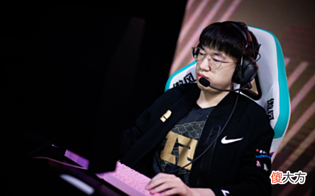 【游戏迷】LOL：TES全员SSR，RNG高开低走不如滔搏战队，五华争霸开始了