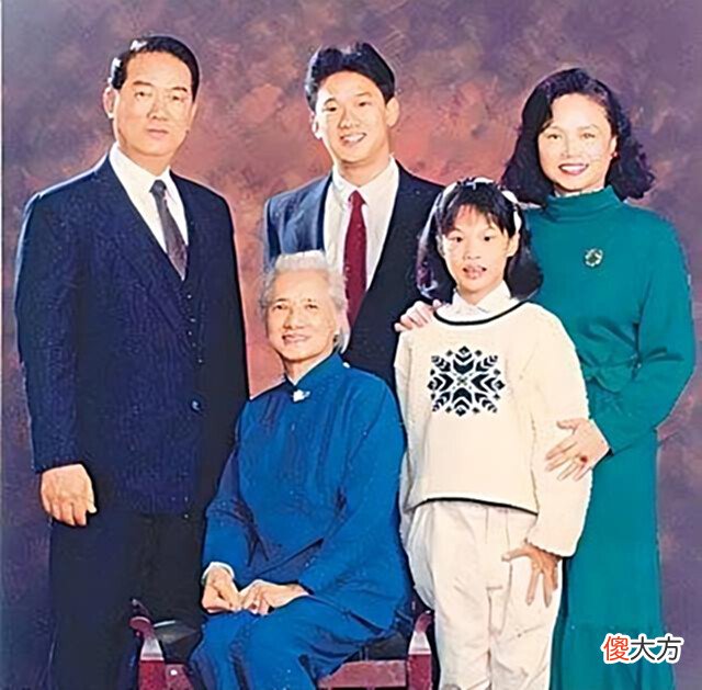 【爱历史】宋楚瑜陪伴蒋经国14年，深得信赖，为何宋楚瑜未能接班？