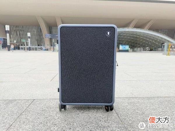 【就爱时尚】商务出行好伴侣，地平线8号城市脉搏系列行李箱评测