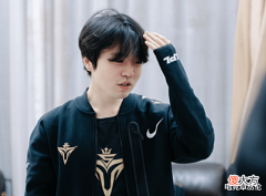 【游戏迷】V5大战WBG,Theshy和Rookie在夏季赛的首次交手