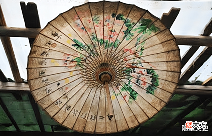 【爱历史】明代一商人破伞被偷,伞柄暗藏巨额银票,他用一招让小偷主动归还