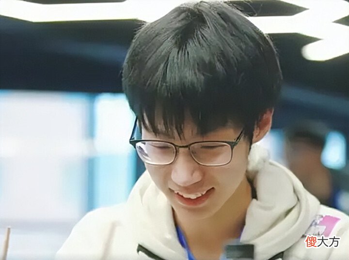 【游戏迷】这就是钞能力?WB重组之后,梓墨用他的马超打出了天神操作