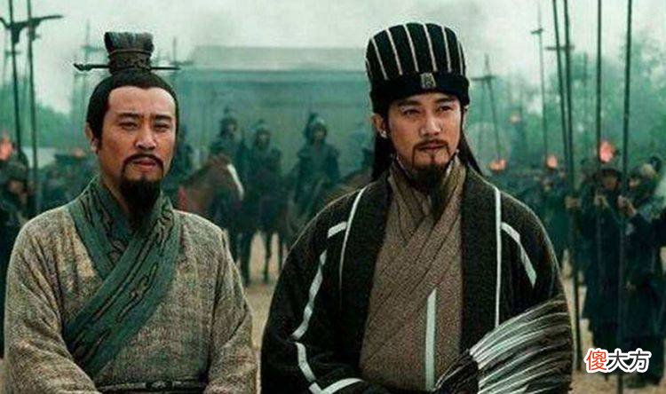 【爱历史】刘备放着蜀国中那么多名臣不用，为何用李严掌军事大权？